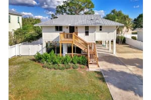 812 GARLAND AVENUE, NOKOMIS, FL 34275 - MLS#MFRN6141725