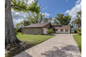 1141 SLEEPY HOLLOW COURT, VENICE, FL 34285 - MLS#MFRN6141827