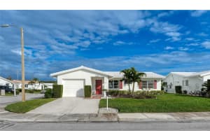9315 42ND WAY, PINELLAS PARK, FL 33782 - MLS#MFRN6141831