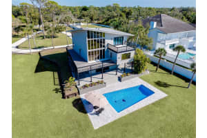 1089 BAYSHORE DRIVE, ENGLEWOOD, FL 34223 - MLS#MFRN6141853