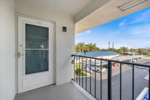 649 TAMIAMI TRAIL, VENICE, FL 34285 - MLS#MFRN6141874