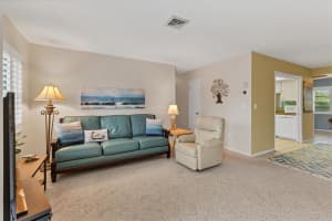 1018 BEACH MANOR CIRCLE, VENICE, FL 34285 - MLS#MFRN6141875