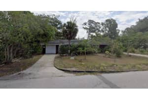 3527 Honeysuckle Dr, Sarasota, FL 34239, Sold 12/17/25