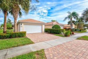 13222 HUERTA STREET, VENICE, FL 34293 - MLS#MFRN6141977