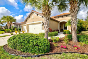 272 Acerno Dr, NOKOMIS