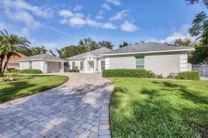 18 GOLF VIEW DRIVE, ENGLEWOOD, FL 34223 - MLS#MFRN6142000