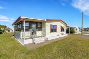 357 LONGWOOD DRIVE, VENICE, FL 34285 - MLS#MFRN6142013