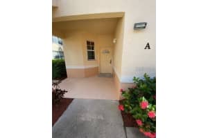 4266 Vicenza Dr #a39, VENICE