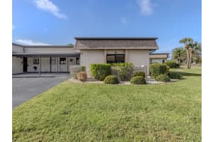 1704 LAKESIDE DRIVE, VENICE, FL 34293 - MLS#MFRN6142096