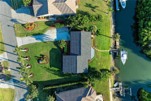 365 SHORE DRIVE, OSPREY, FL 34229 - MLS#MFRN6142101