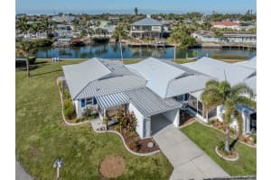 611 FAIR WINDS DRIVE, NOKOMIS, FL 34275 - MLS#MFRN6142142