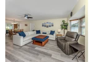 1316 POPLAR AVENUE, VENICE, FL 34285 - MLS#MFRN6142143