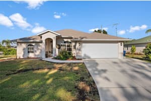 4001 TARPON ROAD, VENICE, FL 34293 - MLS#MFRN6142146