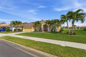677 LAKESCENE DRIVE, VENICE, FL 34293 - MLS#MFRN6142207