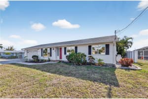 21277 Edgewater Dr, PORT CHARLOTTE