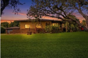 1356 YACHT CLUB DRIVE, VENICE, FL 34293 - MLS#MFRN6142233