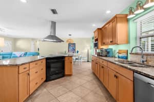 201 CAVALLINI DRIVE, NOKOMIS, FL 34275 - MLS#MFRN6142296