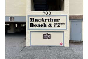 700 GOLDEN BEACH BV #121, VENICE, FL 34285 - MLS#MFRN6142317