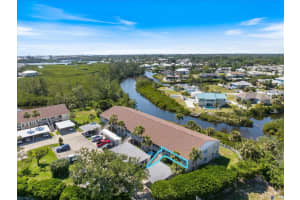 841 Waterside Dr #206, VENICE