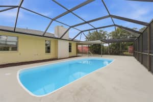 285 LORRAINE AVENUE, VENICE, FL 34293 - MLS#MFRN6142344