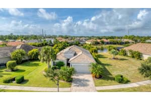 21058 ANCLOTE COURT, VENICE, FL 34293 - MLS#MFRN6142352