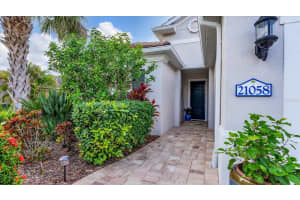 21058 ANCLOTE COURT, VENICE, FL 34293 - MLS#MFRN6142352