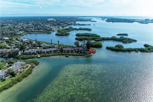 1505 PELICAN POINT DRIVE, SARASOTA, FL 34231 - MLS#MFRN6142362