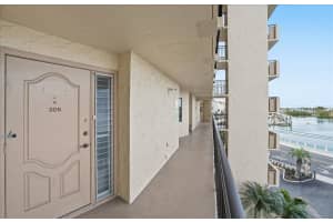 840 THE ESPLANADE N #305, VENICE, FL 34285 - MLS#MFRN6142379