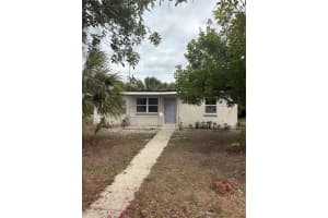8690 BUMFORD AVENUE, NORTH PORT, FL 34287 - MLS#MFRN6142396