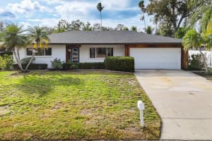 2242 SUNNYSIDE LANE, SARASOTA, FL 34239 - MLS#MFRN6142436