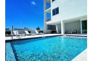 332 COCOANUT AVENUE, SARASOTA, FL 34236 - MLS#MFRN6142475