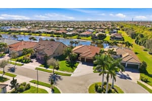 13897 UMBRIA STREET, VENICE, FL 34293 - MLS#MFRN6142501