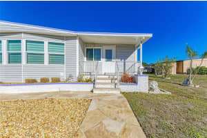 52 BLACKBEARD LANE, NOKOMIS, FL 34275 - MLS#MFRN6142508