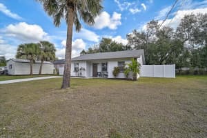 2832 OSPREY AVENUE, SARASOTA, FL 34234 - MLS#MFRN6142515