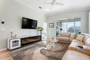 211 VISTA DEL LAGO WAY, VENICE, FL 34292 - MLS#MFRN6142529