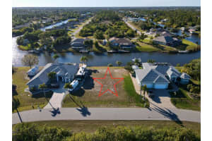 15666 APPLEWHITE CIRCLE, PORT CHARLOTTE, FL 33981 - MLS#MFRN6142531