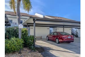 1211 CAPRI ISLES BOULEVARD, VENICE, FL 34292 Sold 02/25/26