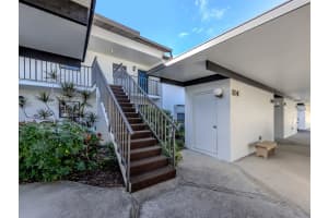 1211 CAPRI ISLES BOULEVARD, VENICE, FL 34292 Sold 02/25/26