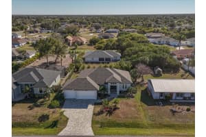 10461 Euston Ave, ENGLEWOOD