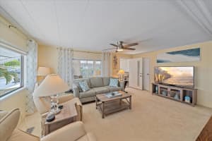 521 ROMA ROAD, VENICE, FL 34285 - MLS#MFRN6142565