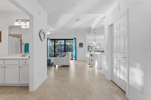 10054 CROOKED CREEK DRIVE, VENICE, FL 34293 - MLS#MFRN6142569