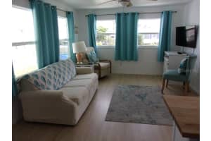 805 GREEN CIRCLE, VENICE, FL 34285 - MLS#MFRN6142592