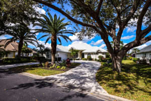 429 TREMINGHAM WAY, VENICE, FL 34293 - MLS#MFRN6142622