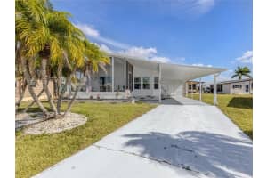 270 CAPTAINS COURT, NORTH PORT, FL 34287 - MLS#MFRN6142628