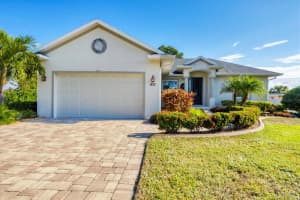 1815 NEPTUNE DRIVE, ENGLEWOOD, FL 34223 - MLS#MFRN6142668