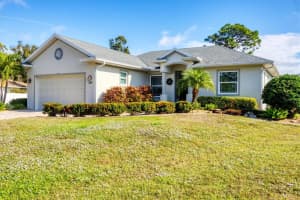 1815 NEPTUNE DRIVE, ENGLEWOOD, FL 34223 - MLS#MFRN6142668