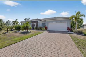 8117 Thruso Rd, PORT CHARLOTTE
