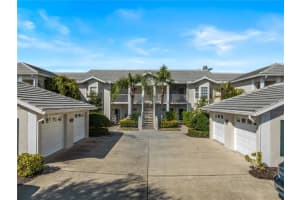 902 Addington Ct #103, VENICE