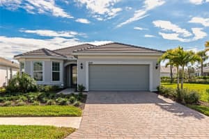 10317 Sun Isle Dr, ENGLEWOOD