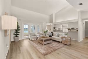 3308 MEADOW RUN CIRCLE, VENICE, FL 34293 - MLS#MFRN6142740